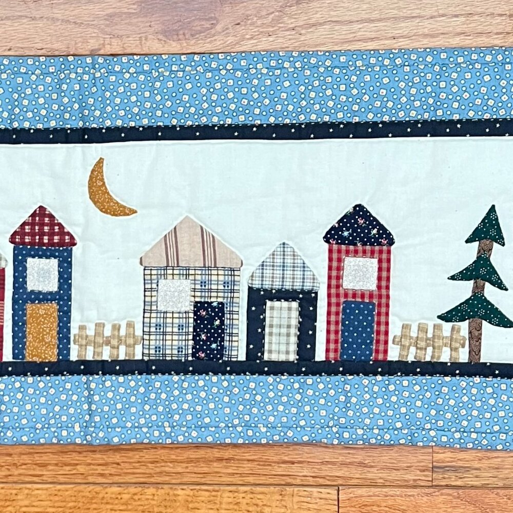 Handcrafted Quilted & Appliquéd Folk Art Village Table Runner / Table Topper - Picture 4 of 15